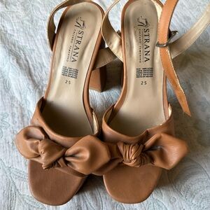 Tan Women's Heels with Bow Detail